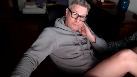 Snapshot of albixfun chatting on 11.08.25 albixfun online show from 11.08.25