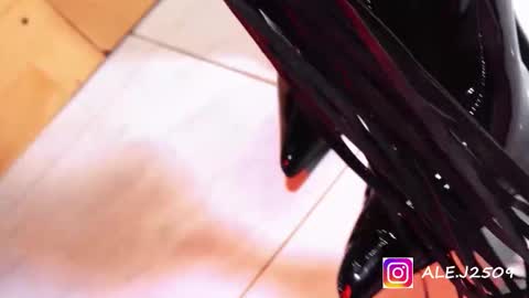 Ale online show from 12.19.25