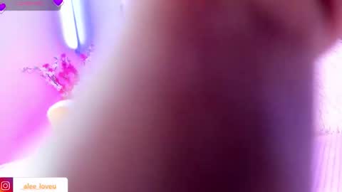 Snapshot of ale_love_ chatting on 10.09.25 ALE LOVE online show from 10.09.25