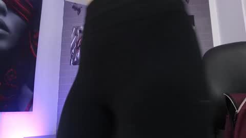 Snapshot of aleesha_cameron02 chatting on 02.15.26 Ale online show from 02.15.26