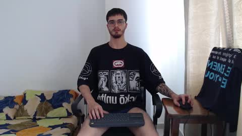 Snapshot of aleex_miller chatting on 10.16.25 aleex_miller online show from 10.16.25