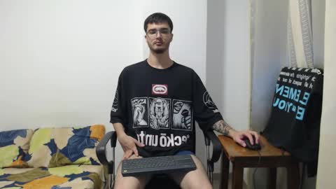 Snapshot of aleex_miller chatting on 10.17.25 aleex_miller online show from 10.17.25