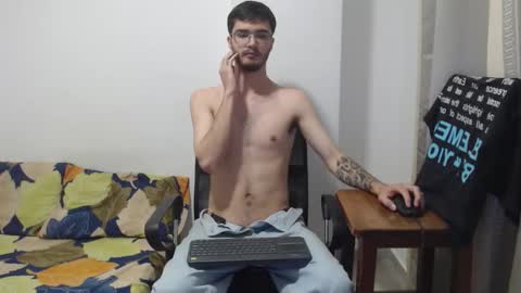 Snapshot of aleex_miller chatting on 10.25.25 aleex_miller online show from 10.25.25