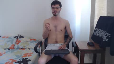 Snapshot of aleex_miller chatting on 11.04.25 aleex_miller online show from 11.04.25