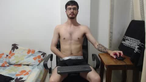 Snapshot of aleex_miller chatting on 11.06.25 aleex_miller online show from 11.06.25