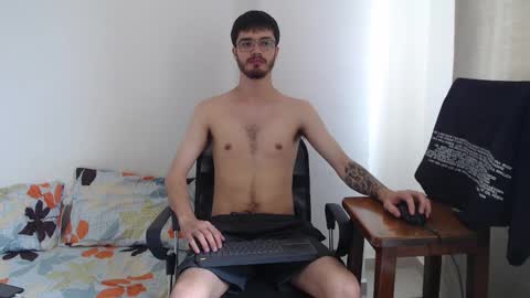 Snapshot of aleex_miller chatting on 11.13.25 aleex_miller online show from 11.13.25