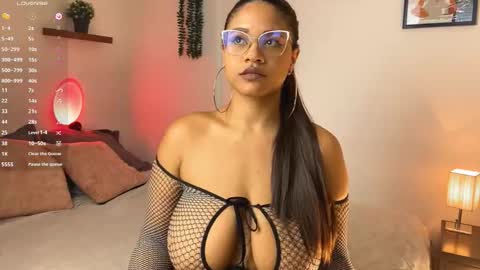 Snapshot of aleiascott chatting on 09.18.25 Aleia online show from 09.18.25