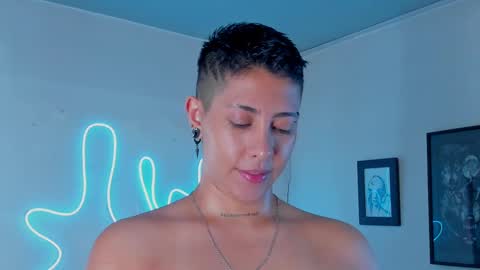 Alejandra online show from 10.10.25