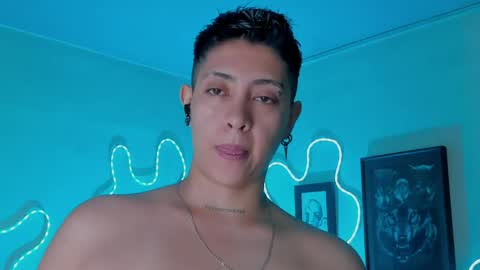 Snapshot of aleja1214 chatting on 05.15.26 Alejandra online show from 05.15.26