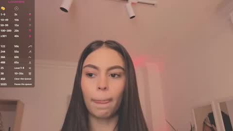 Snapshot of alejaa___ chatting on 09.25.25 Alejandra online show from 09.25.25