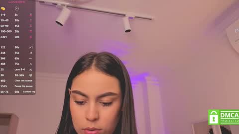 Snapshot of alejaa___ chatting on 09.29.25 Alejandra online show from 09.29.25