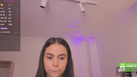 Snapshot of alejaa___ chatting on 10.08.25 Alejandra online show from 10.08.25