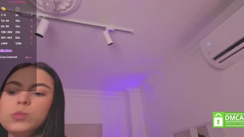 Snapshot of alejaa___ chatting on 10.16.25 Alejandra online show from 10.16.25