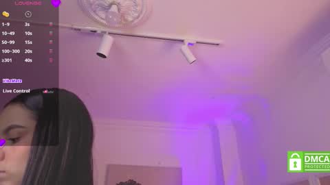 Snapshot of alejaa___ chatting on 11.05.25 Alejandra online show from 11.05.25