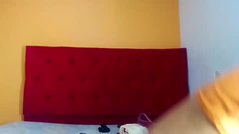 alejacandycm101 online show from 02.24.25