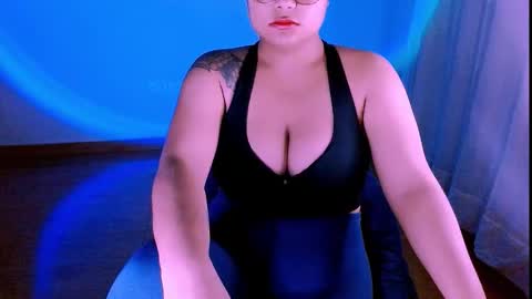 Alejandra  online show from 09.26.25