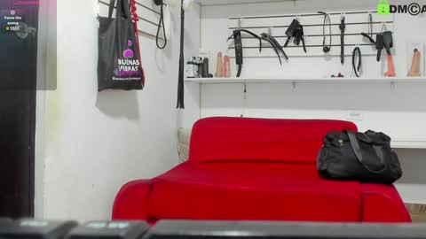 Alejandra online show from 01.17.25