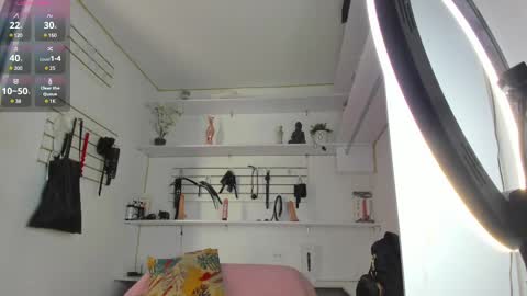 Alejandra online show from 02.12.25