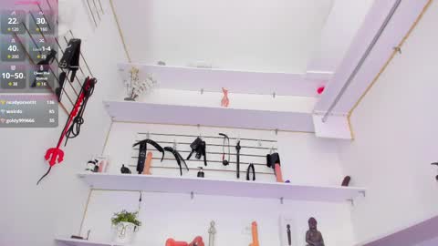 Alejandra online show from 02.16.25