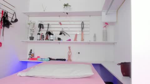 Alejandra online show from 09.24.25