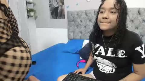 alejandra_evanss online show from 02.11.25