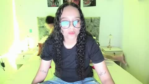 Snapshot of alejandra_evanss chatting on 06.15.26 alejandra_evanss online show from 06.15.26