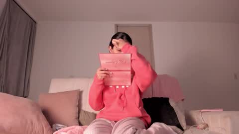 alejandraaa_ online show from 01.06.26