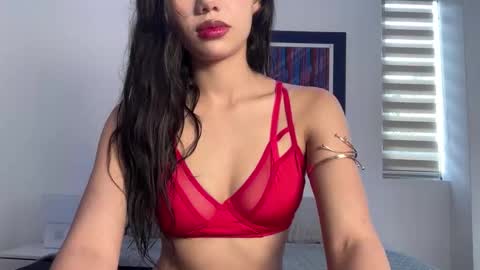 Snapshot of alejandraalvarezxo chatting on 10.26.25 alejandraalvarezxo online show from 10.26.25