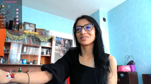 Snapshot of alejandracherry_ chatting on 12.17.24 Alejandra online show from 12.17.24