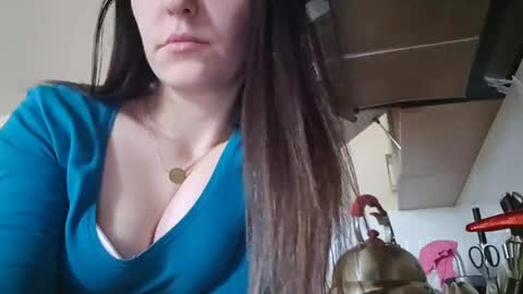alejandradelaney online show from 02.14.25