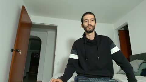 Alejandro Hernndez online show from 07.05.26