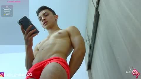 Alejo online show from 09.11.25
