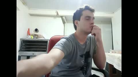 Snapshot of alejandroeema chatting on 01.06.26 alejandroeema online show from 01.06.26