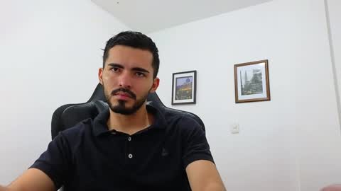 Snapshot of alejandroo_7 chatting on 12.27.24 alejandroo_7 online show from 12.27.24