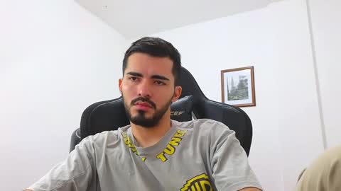 Snapshot of alejandroo_7 chatting on 12.29.24 alejandroo_7 online show from 12.29.24