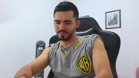 Snapshot of alejandroo_7 chatting on 01.08.25 alejandroo_7 online show from 01.08.25