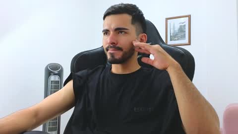 Snapshot of alejandroo_7 chatting on 01.10.25 alejandroo_7 online show from 01.10.25