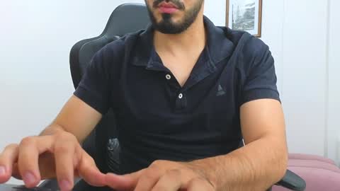 Snapshot of alejandroo_7 chatting on 02.05.25 alejandroo_7 online show from 02.05.25