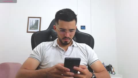 Snapshot of alejandroo_7 chatting on 11.06.25 alejandroo_7 online show from 11.06.25