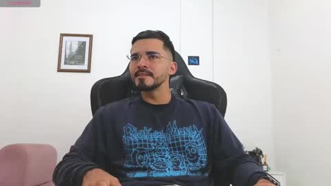 Snapshot of alejandroo_7 chatting on 11.07.25 alejandroo_7 online show from 11.07.25