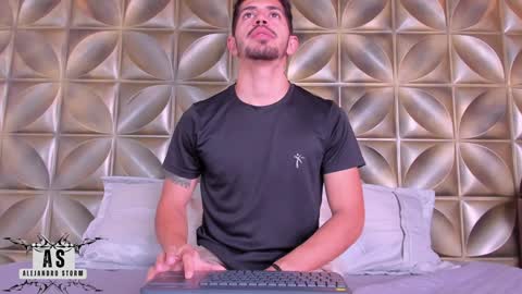 Alejo  online show from 01.06.25