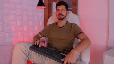 Alejo  online show from 10.19.25