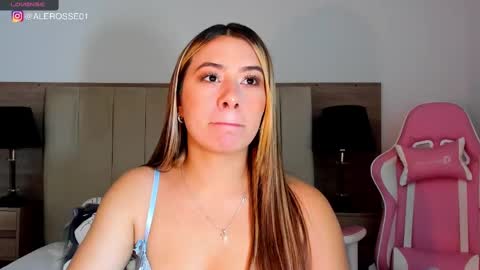 Snapshot of alejarosse chatting on 03.04.25 alejandra independent models online show from 03.04.25