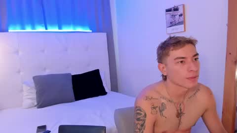 Snapshot of alejo_exotic chatting on 04.28.26 alejo_exotic online show from 04.28.26