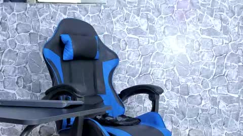 Snapshot of alejo_peverell chatting on 05.07.26 alejo peverell online show from 05.07.26