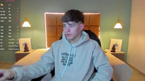 ALejoo Saenz online show from 10.12.25