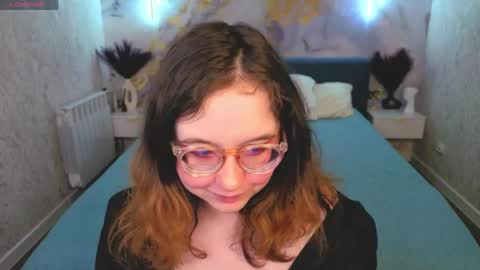 Snapshot of aleks_caste chatting on 04.07.26 Aleks online show from 04.07.26