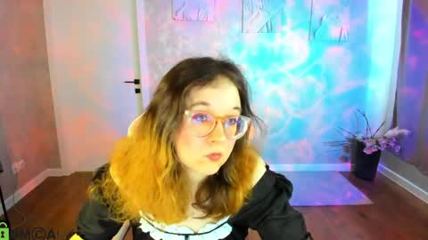 Snapshot of aleks_caste chatting on 04.09.26 Aleks online show from 04.09.26