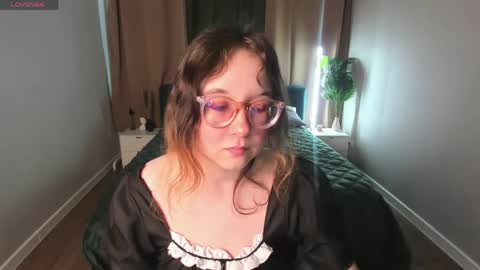 Snapshot of aleks_caste chatting on 04.10.26 Aleks online show from 04.10.26