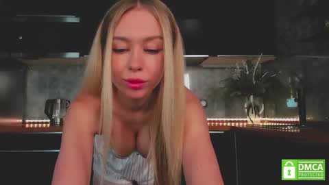 Snapshot of aleksa_cutie chatting on 01.14.26 Next stream - 2 dec - online show from 01.14.26